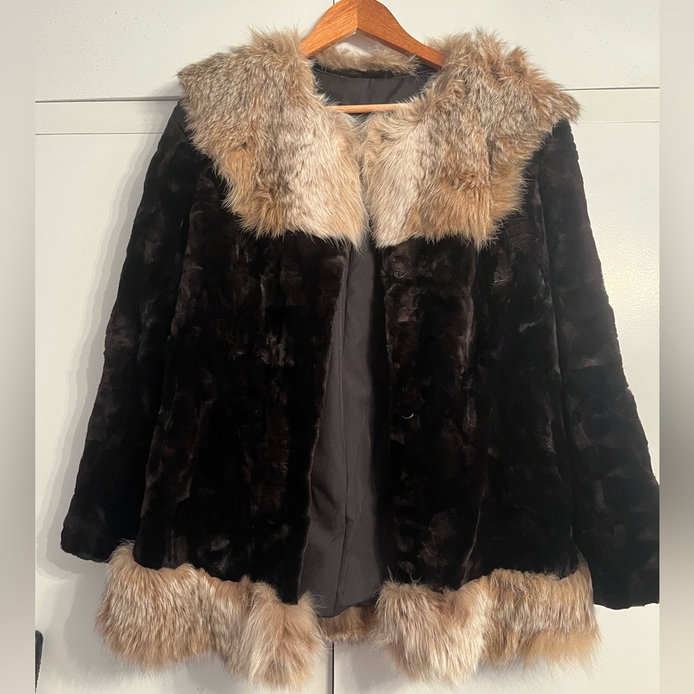Sheared mink with lynx size medium. new